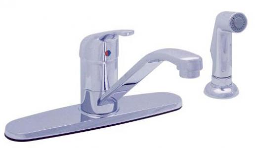 Simplicity Lever Faucet w/ Spray